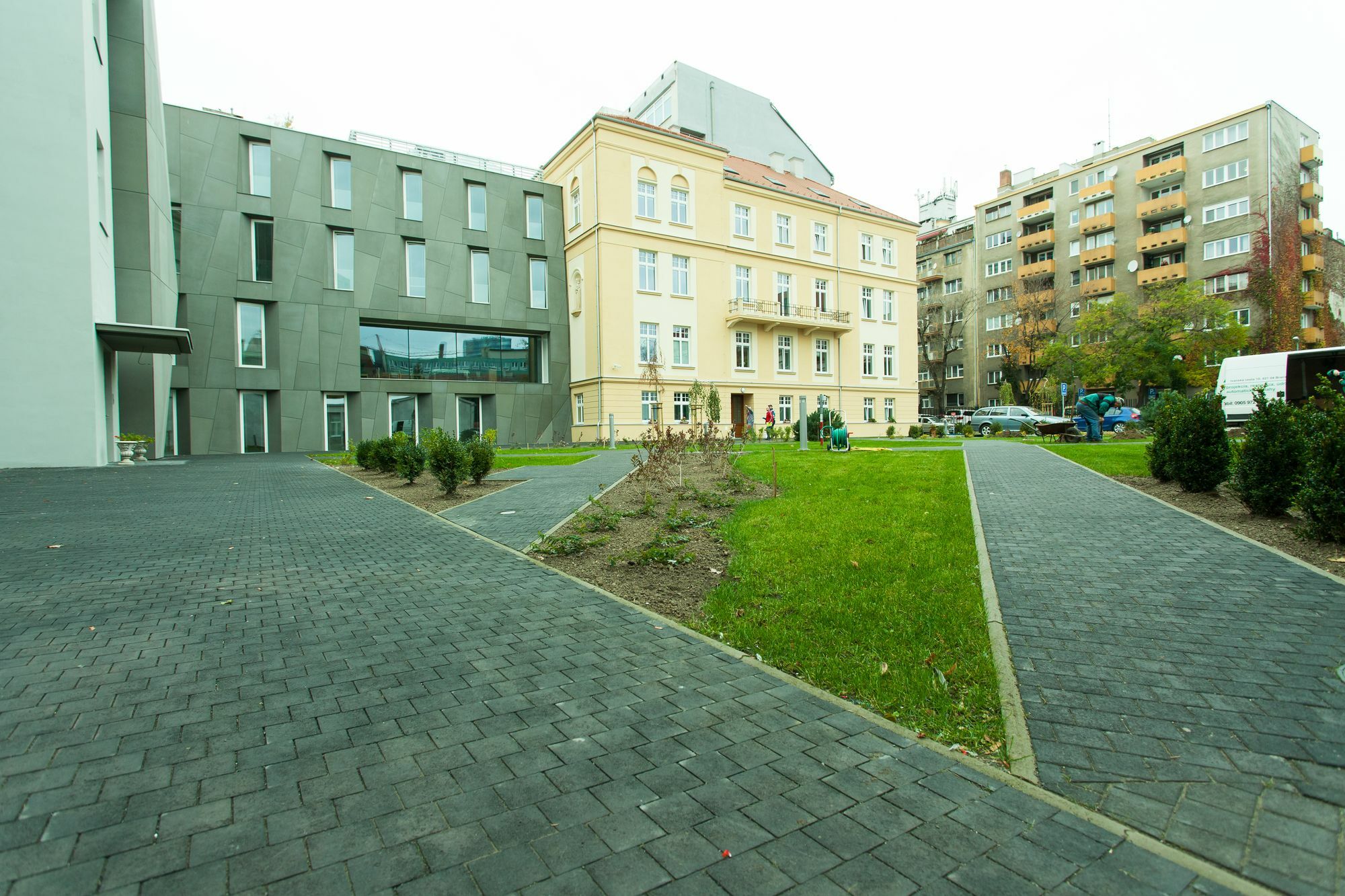 Centrum Salvator Gasthof Pressburg